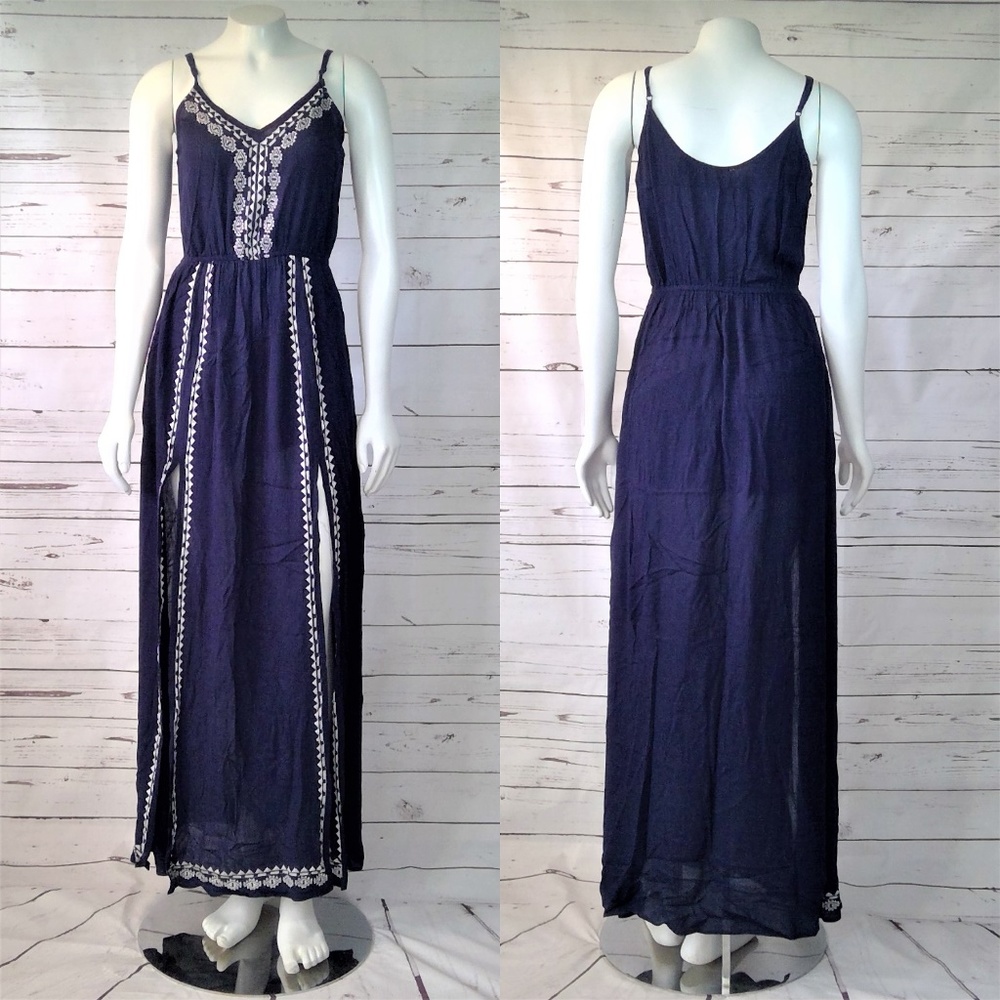 Lush Boho Double-Slit Maxi Dress - Picture 1 of 7